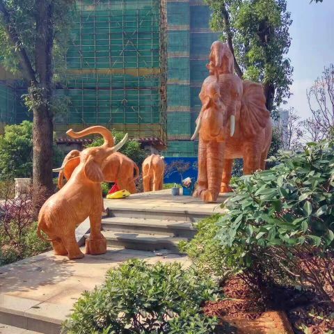 金色玻璃钢大象-小区动物雕塑摆件