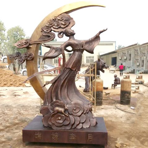 嫦娥奔月铜雕-锻铜古代神话人物景观雕塑