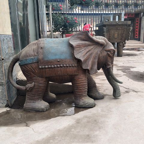 古铜雕塑大象-憨厚可爱动物铜雕大象