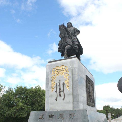 成吉思汗骑马雕塑-大型广场历史名人景观雕像