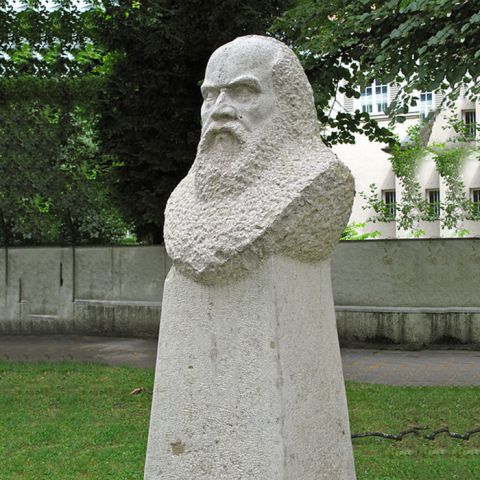 伽利略石雕头像-校园名人世界著名科学家伽利略半身像