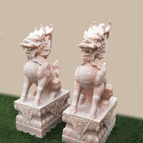 传统石雕麒麟-晚霞红大理石祥瑞神兽动物雕塑