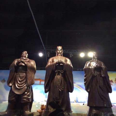 桃园结义雕塑-三国人物刘备、关羽、张飞铜雕像