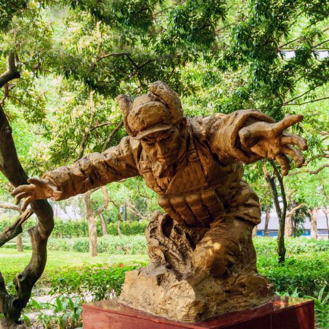 抗战英雄黄继光铜雕-纯铜铸造公园名人人物雕塑