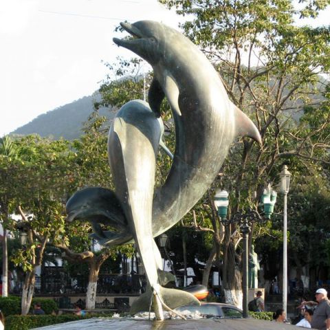 铜雕海豚-公园园林海洋动物景观雕塑