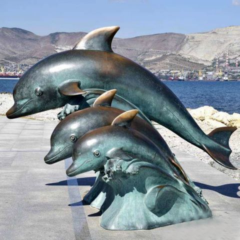 铸铜海豚雕塑-黄铜铸造海洋动物摆件