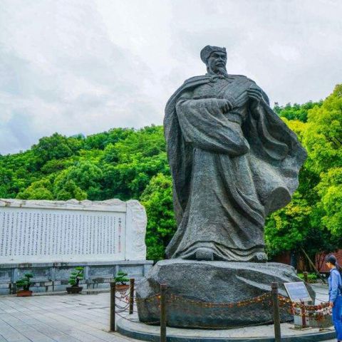 诸葛亮雕塑-景区广场历史文化名人著名军事家雕塑