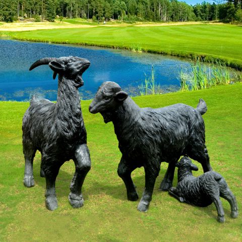仿真山羊-玻璃钢黑色山羊草坪动物雕塑摆件
