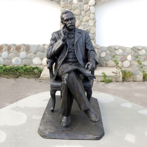 坐姿诺贝尔铜雕像-纯铜铸造公园园林事件名人雕像