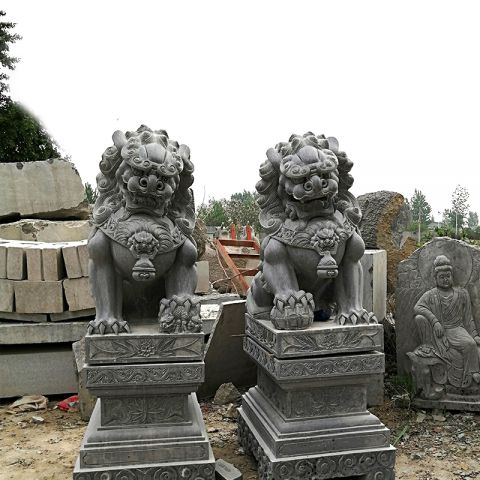 青石石雕狮子-中国高墩传统狮子大型石雕