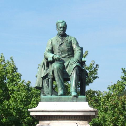 路易斯巴斯德景观雕像-西方历史名人伟大的微生物学家