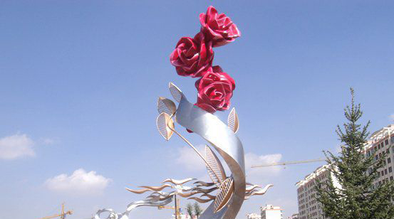 不锈钢玫瑰花朵雕塑图片