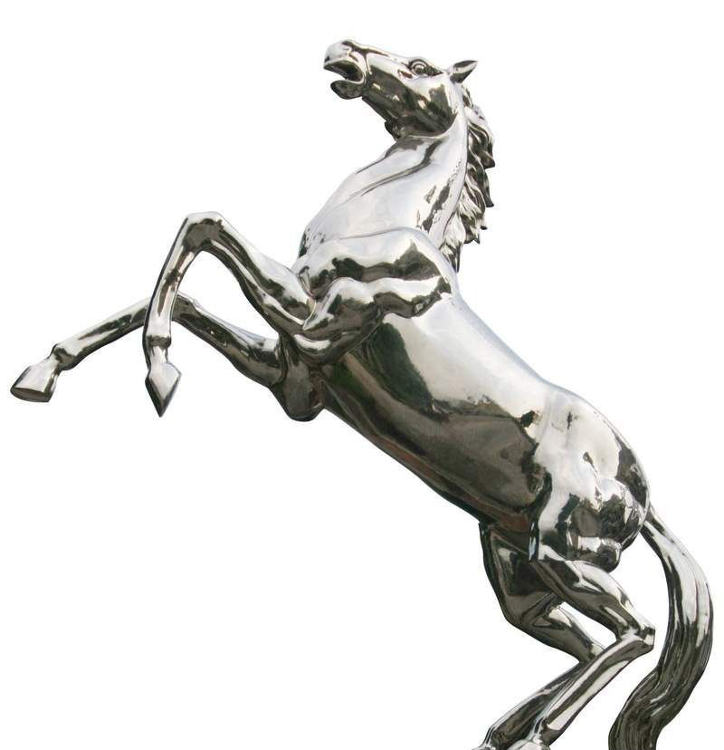 不锈钢立马动物雕塑图片