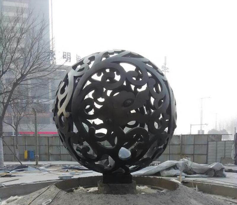 公园不锈钢花镂空球景观雕塑图片