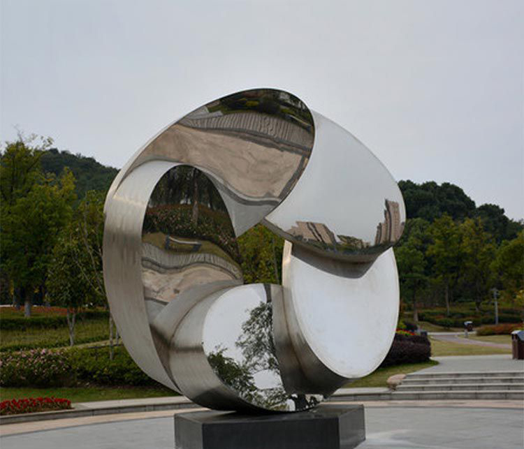 公园大型不锈钢花朵雕塑图片