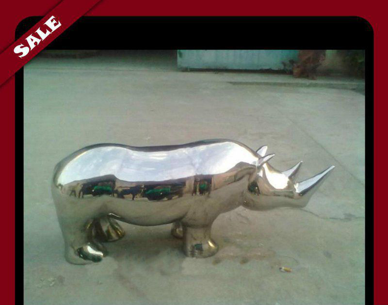 不锈钢犀牛动物雕塑图片