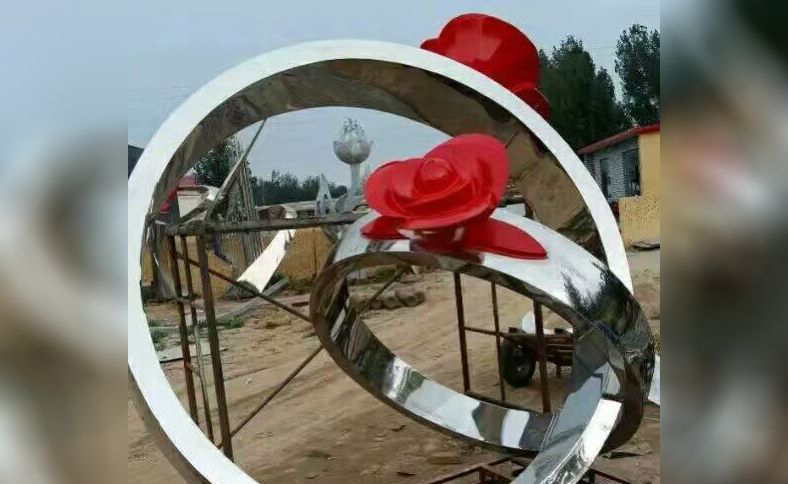 不锈钢玫瑰花戒指景观雕塑图片