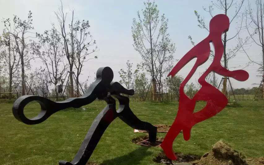 不锈钢艺术运动人物雕塑图片