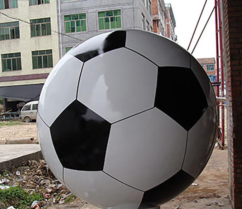 公园不锈钢足球造型雕塑图片
