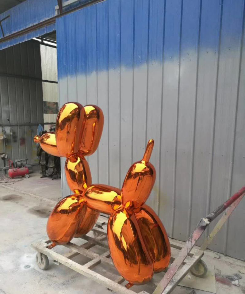 不锈钢彩色气球小狗雕塑图片