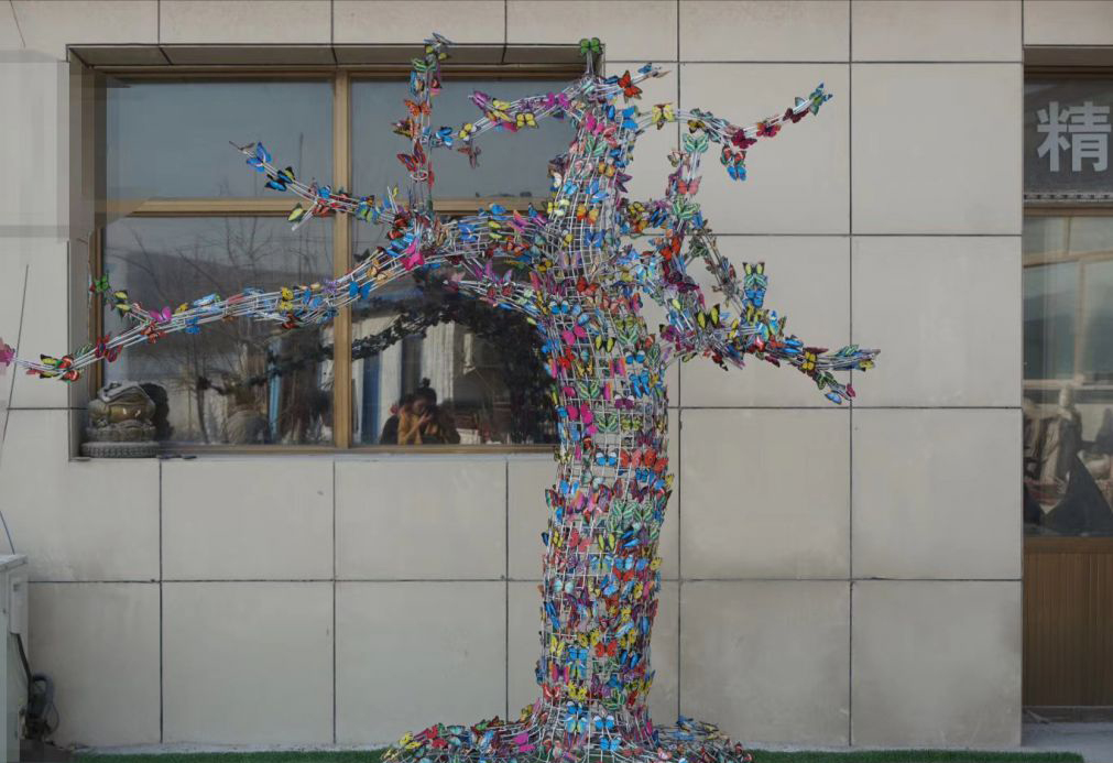 不锈钢花蝴蝶树雕塑户外摆件图片