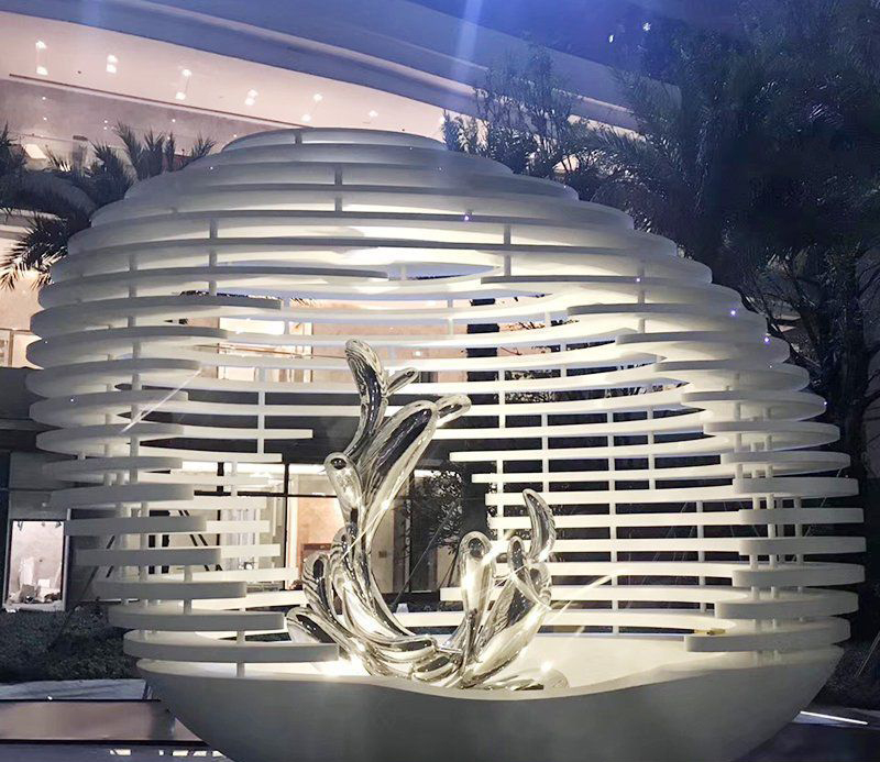 大型不锈钢镂空海豚艺术雕塑图片
