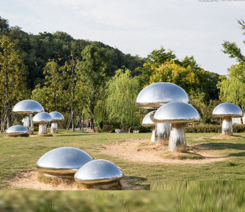 公园不锈钢镜面蘑菇雕塑图片