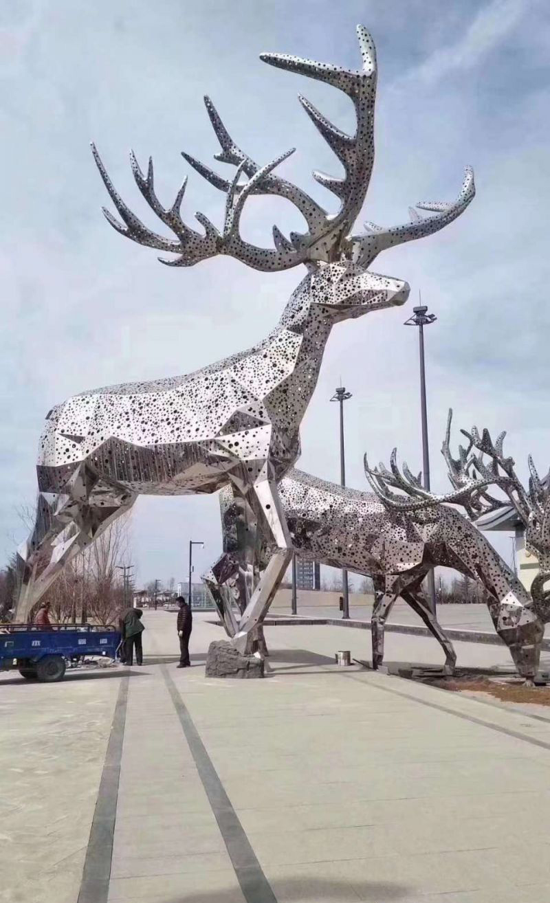 不锈钢麋鹿雕塑户外动物摆件图片
