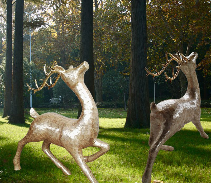 不锈钢园林抽象鹿雕塑图片