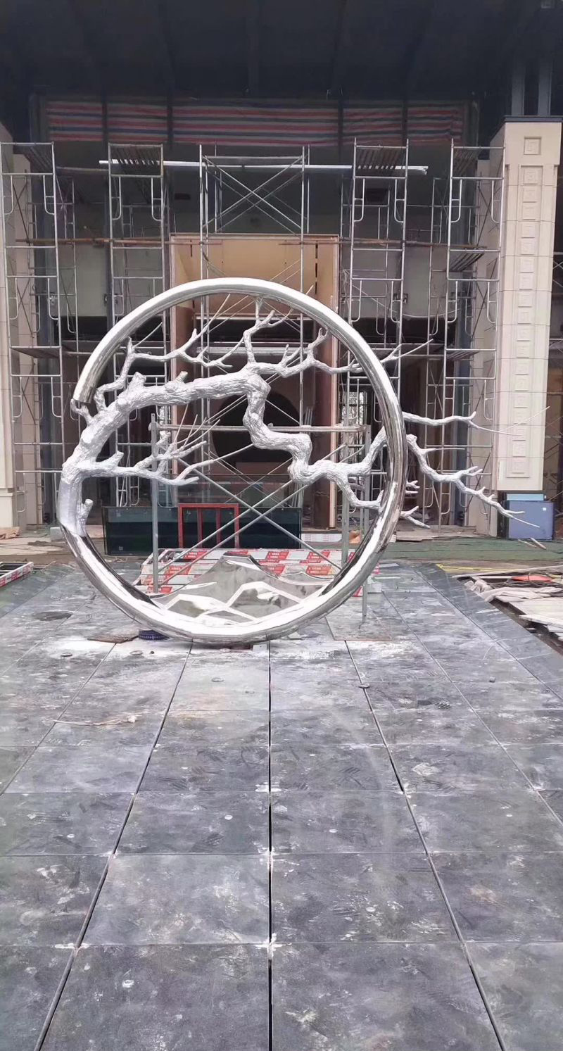 不锈钢树枝圆环雕塑图片